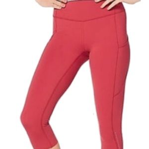 Lululemon fast and free crop